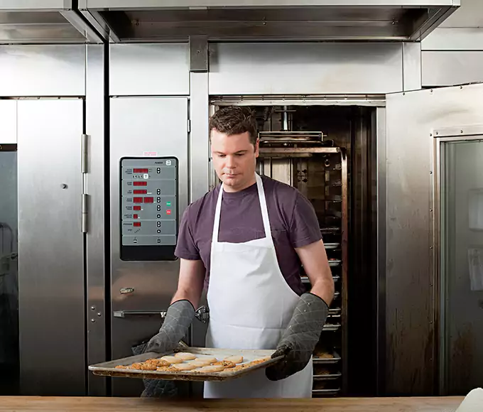 Why Attleboro, MA Kitchens Trust Attleboro Appliance Pro for Commercial Oven Repair?
