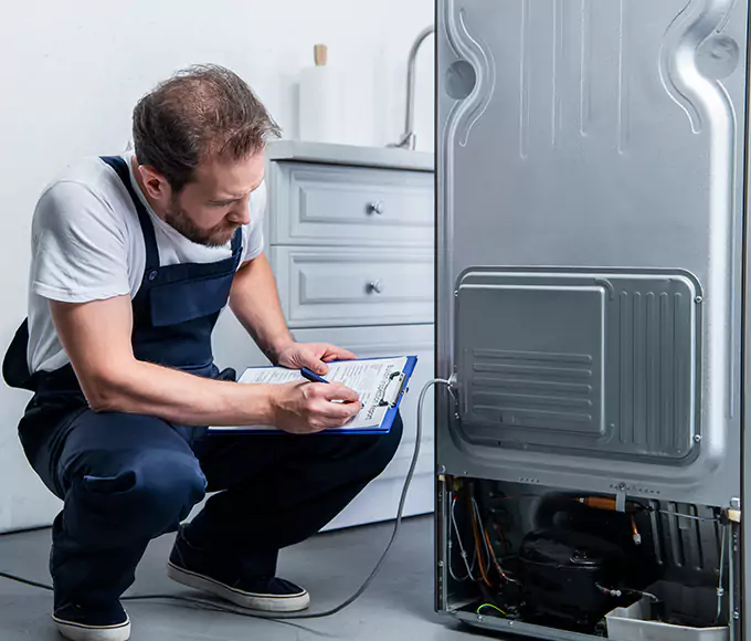 Why Attleboro, MA Homeowners Choose Attleboro Appliance Pro for Refrigerator Leak Repair?